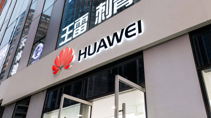 L'histoire continue: Huawei introduit de nouvelles règles pour les employés, des partenaires américains licenciés