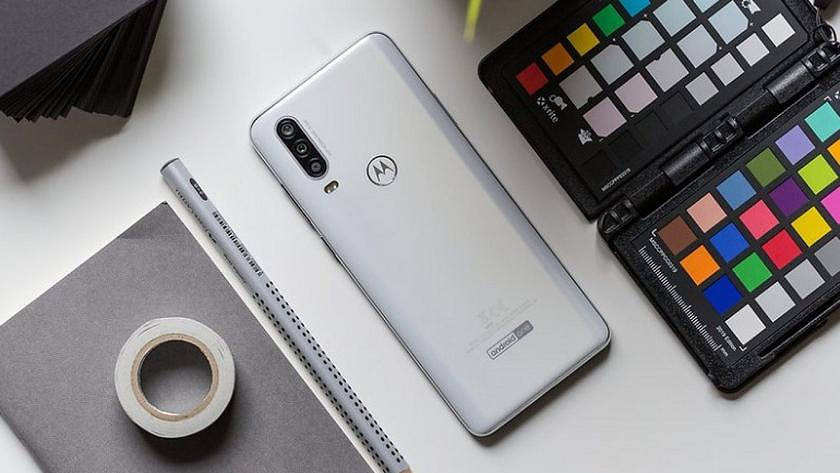 Présentation de Motorola One Action avec une caméra triple action