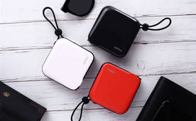Xiaomi showed idmix Super Travel: a portable battery for outlets in different countries
