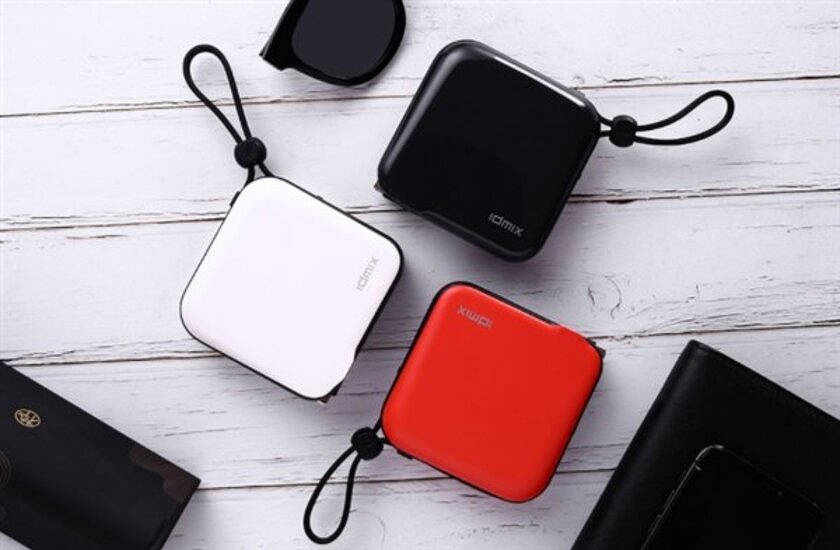 Xiaomi a montré idmix Super Travel: une batterie portable pour les points de vente dans différents pays