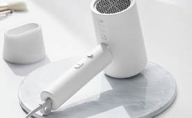 Xiaomi announces $ 11 compact hair dryer - MiJia Portable Negative Ion Hair Dryer