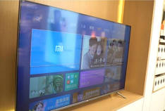 Xiaomi ne pouvait pas le supporter: avant la présentation, le téléviseur 8K est apparu dans le magasin de l'entreprise