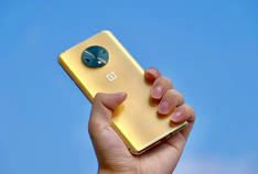 OnePlus lance 7T en or métallique