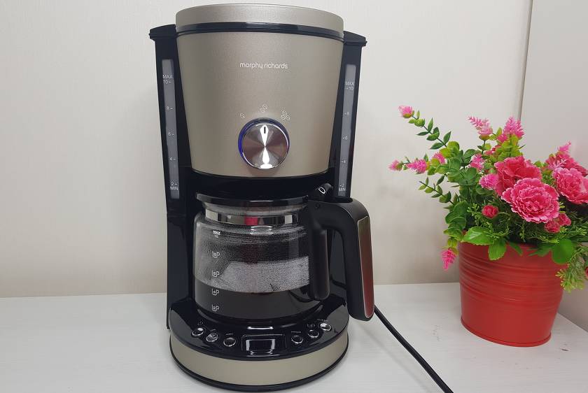 Morphy Richards (162525EE) Evoke Platinum review