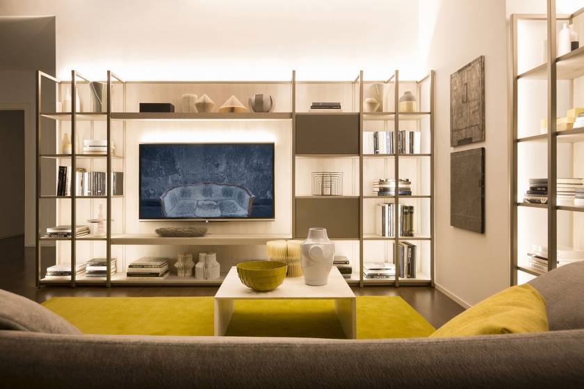 The best TVs from 43 to 49 inches 2020