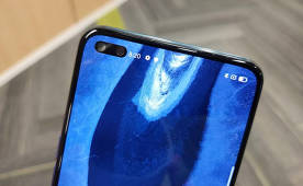 OPPO Reno 3 Pro: the first phone with a 44 megapixel front camera !?