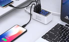Uslion 3750 - an interesting charge right away with 4 ports and a screen