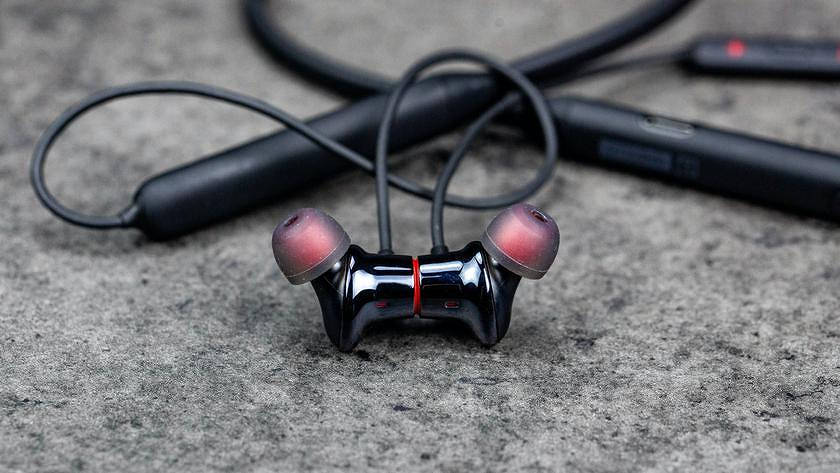 Bullets Wireless Z - Nouveaux écouteurs Bluetooth OnePlus avec 20 heures d'autonomie