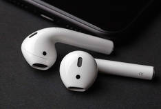 Οι πρώτες πληροφορίες για τα Apple AirPods 3