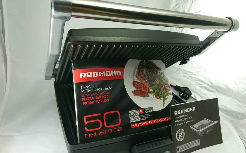 Overview of the SteakMaster REDMOND RGM-M800 electric grill