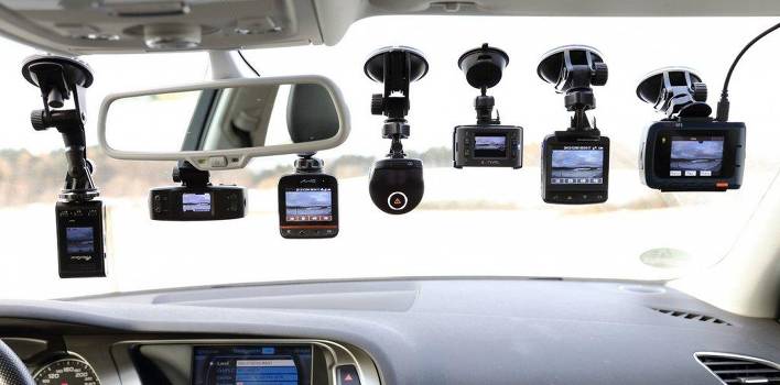 Choisir une dashcam avec un détecteur de radar