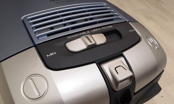 Vacuum cleaner care and maintenance