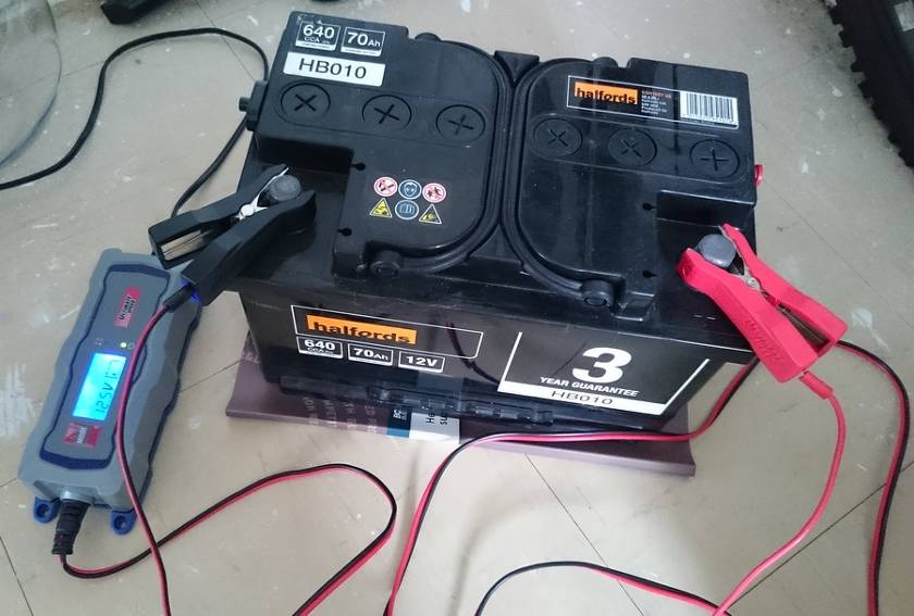 Meilleurs chargeurs de batterie de voiture en 2019