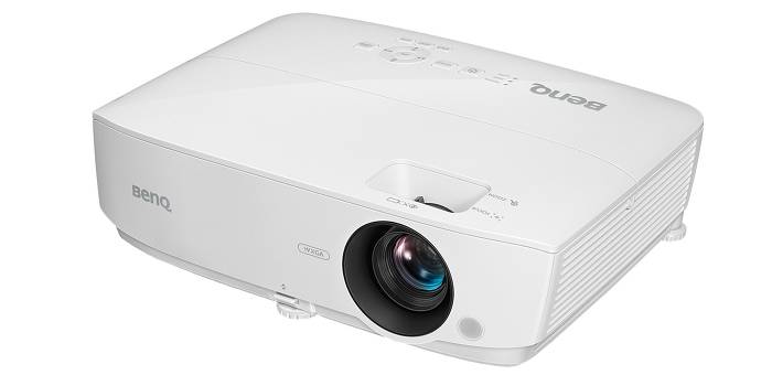 BenQ W1050