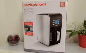 Overview of the coffee maker Morphy Richards 162010