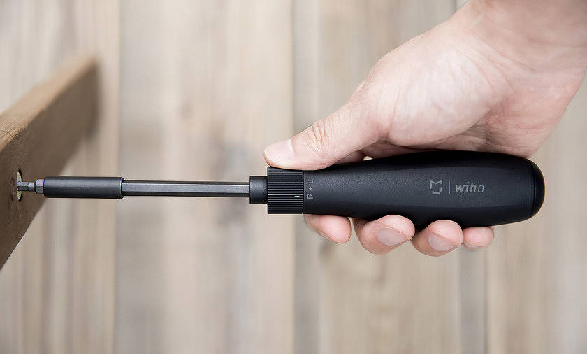 Xiaomi Mijia Wiha 8 in 1 - un nuovo cacciavite reversibile per $ 15