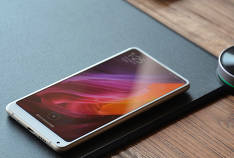 Xiaomi a annoncé un nouveau tapis de souris avec chargement sans fil