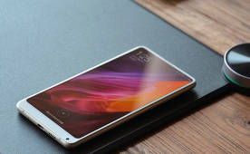 Xiaomi a annoncé un nouveau tapis de souris avec chargement sans fil