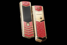 Ο Caviar κυκλοφόρησε μια σειρά τηλεφώνων με κουμπιά προς τιμήν των μεγάλων ηγετών