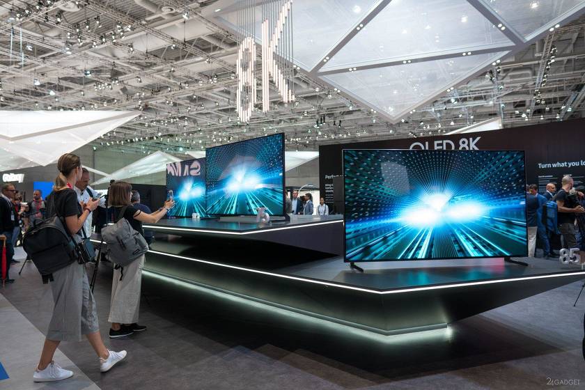 Les téléviseurs Samsung 8K ont atteint la Russie: de 80 mille à 1,5 million de roubles