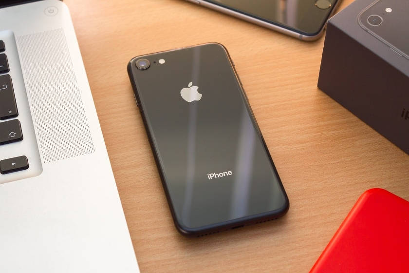 Apple prépare un smartphone récepteur iPhone 8