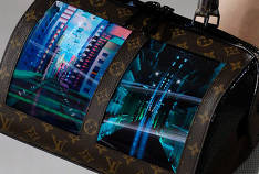 Louis Vuitton a présenté une collection de sacs avec écrans OLED